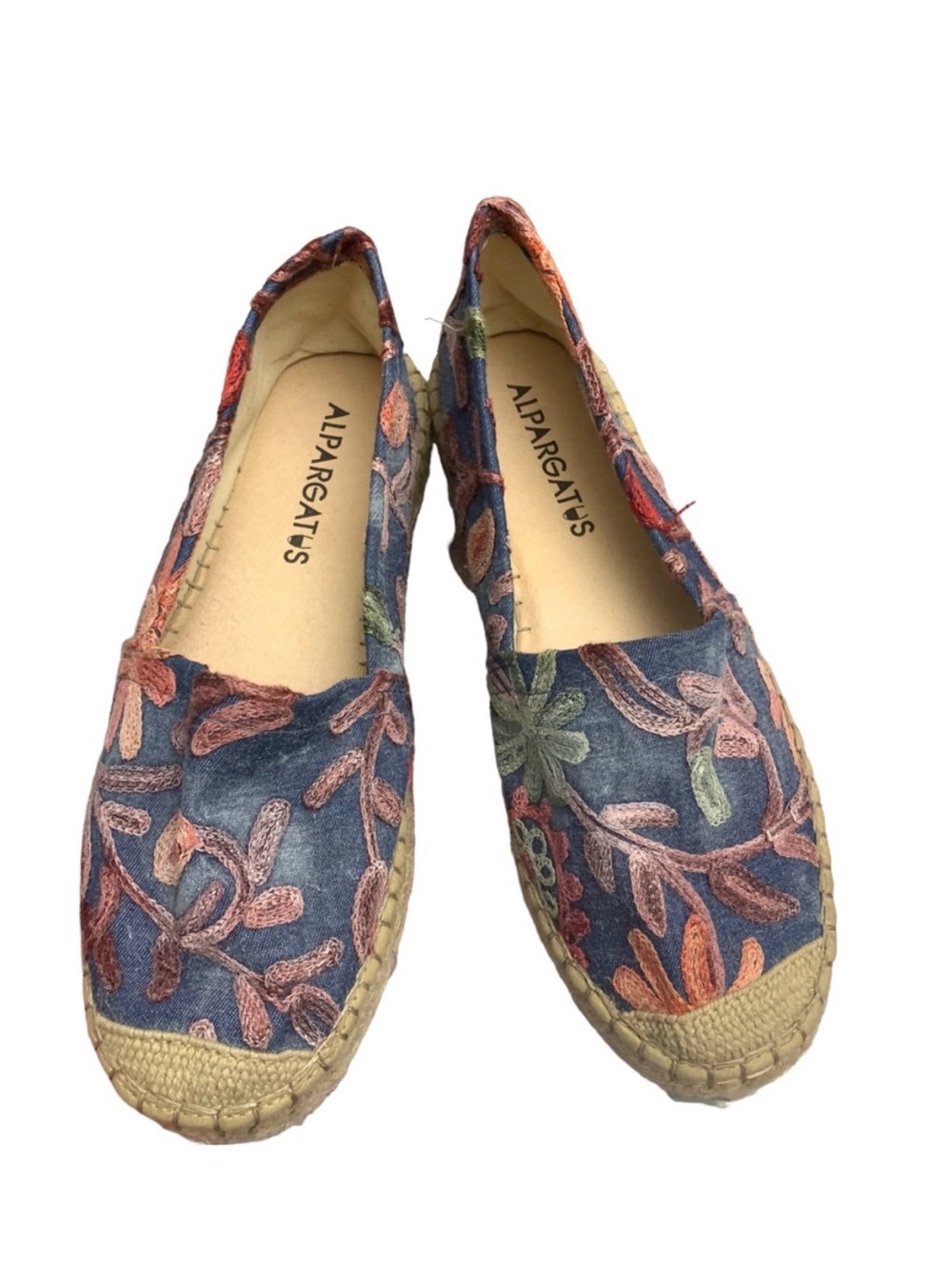 EU Size 38 Alpargatus Floral Embroidered Espadrilles